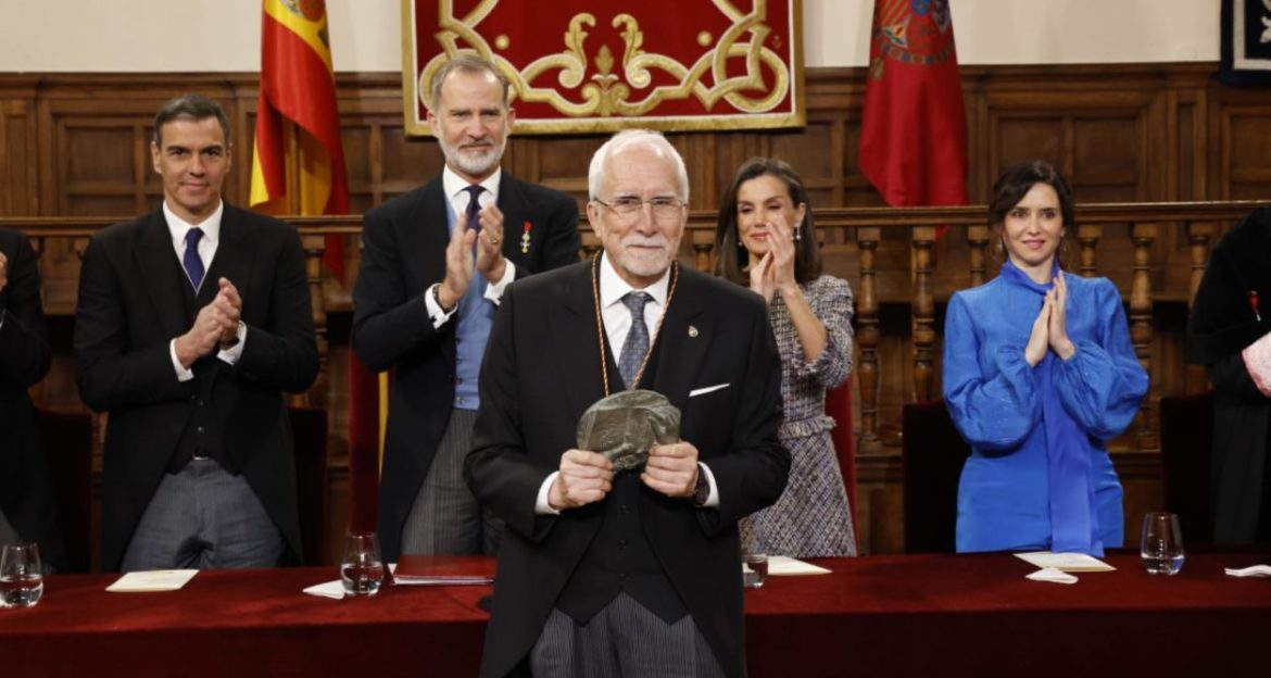 entrega_premio_cervantes_luis_mateo_diez